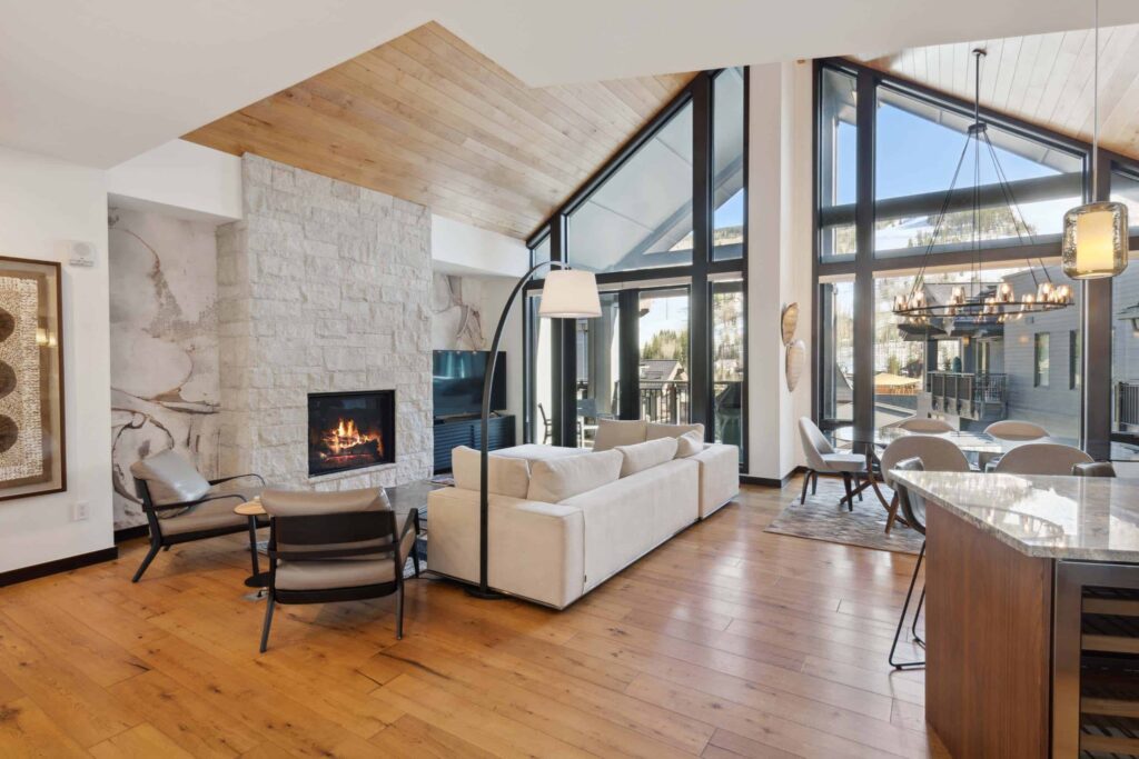 Picture Idea: What Is Considered A Luxury Rental